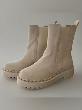 VC Meendey - Milky White Verona Studded Combat/ Punk Lug Sole Boot Sz 10 NIB